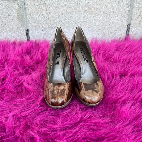 Moda Brand Brown Heels Size 6.5 - Picture 4 of 9